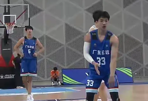 也给黄明依 也给黄明依